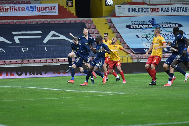 更表达了球 更表达了球